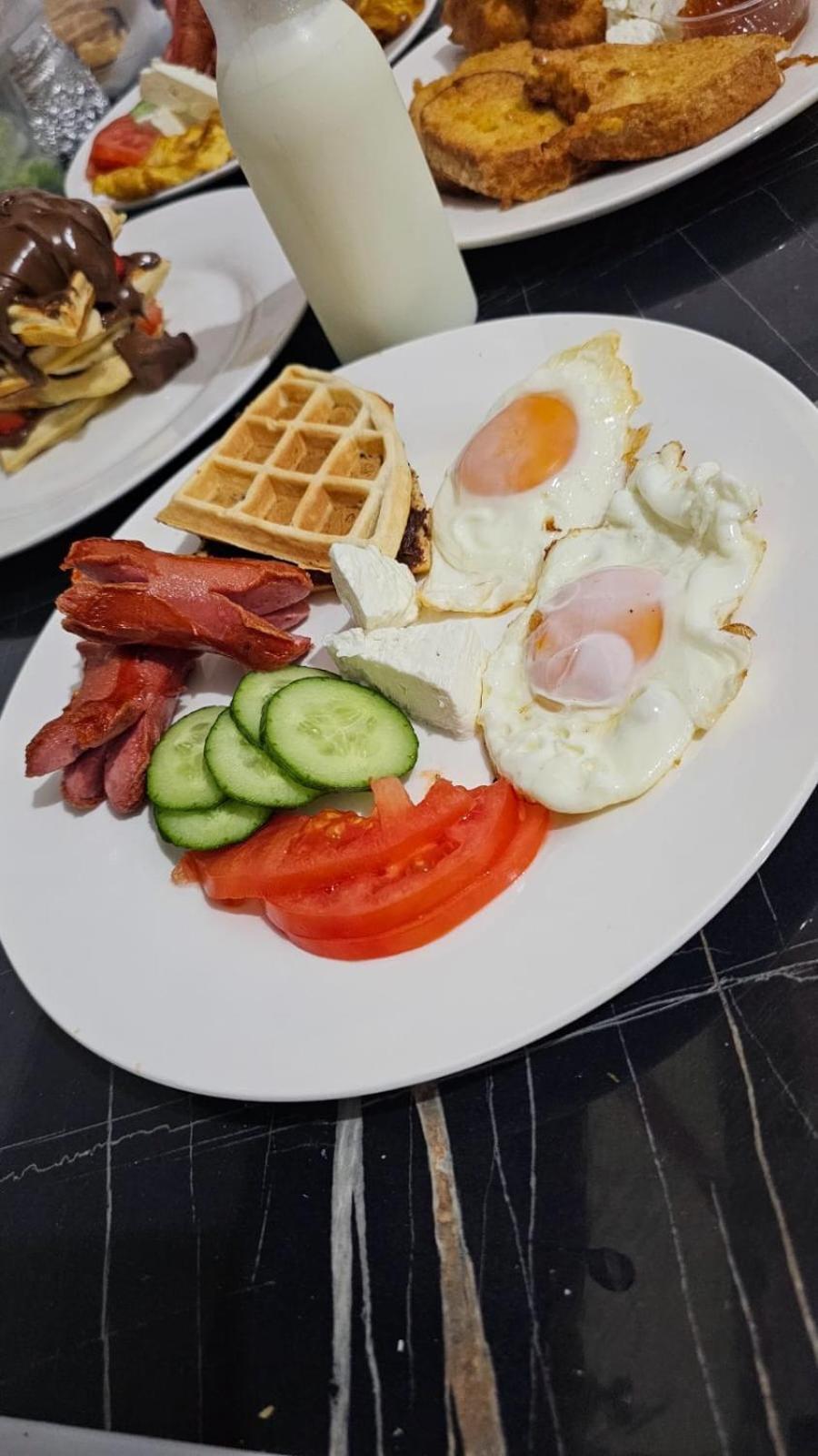 Square Inn 티라나 외부 사진